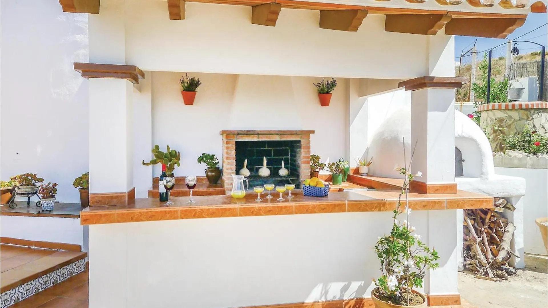 Cozy Home In Torrox, Malaga With Wifi Torrox