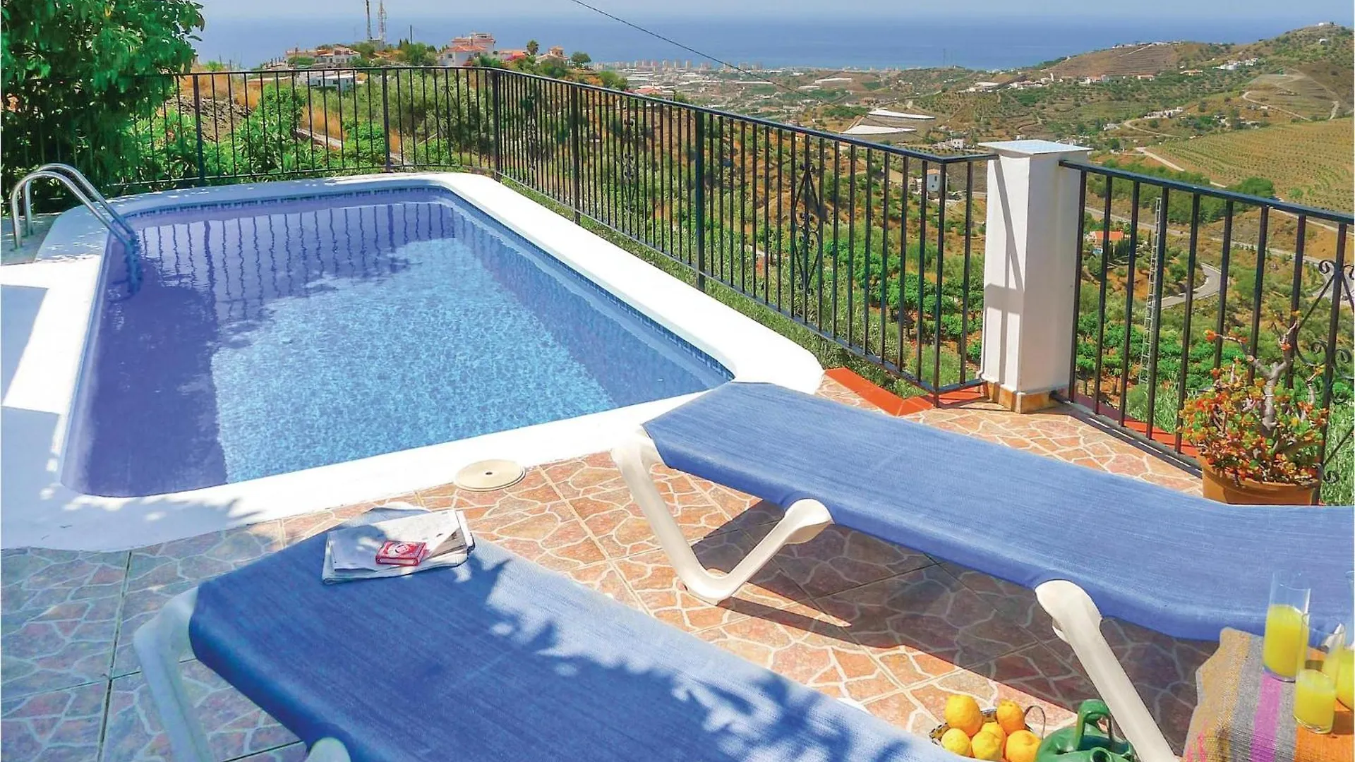 Cozy Home In Torrox, Malaga With Wifi